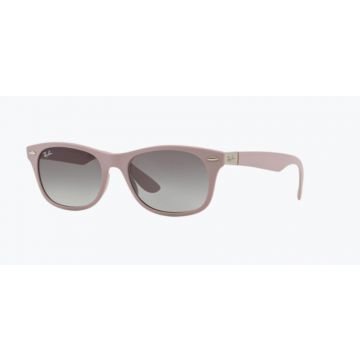 Ray Ban RB4207 609811 55mm Sonnenbrille 
